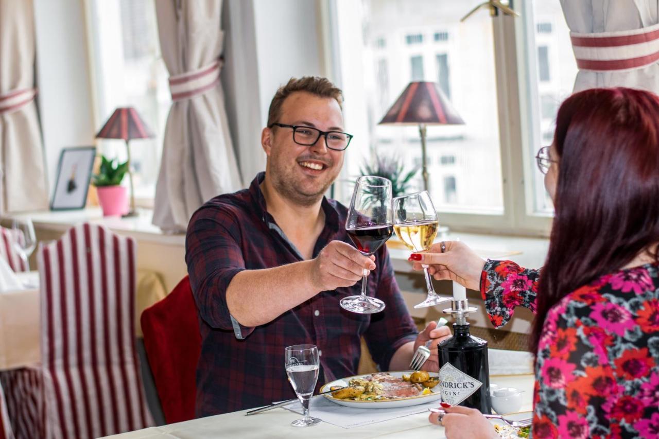 Meeressterne Hotel Weisses Schloss Heringsdorf  Kültér fotó